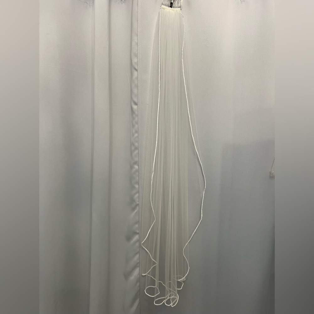 45 inch tulle veil with crystal trim